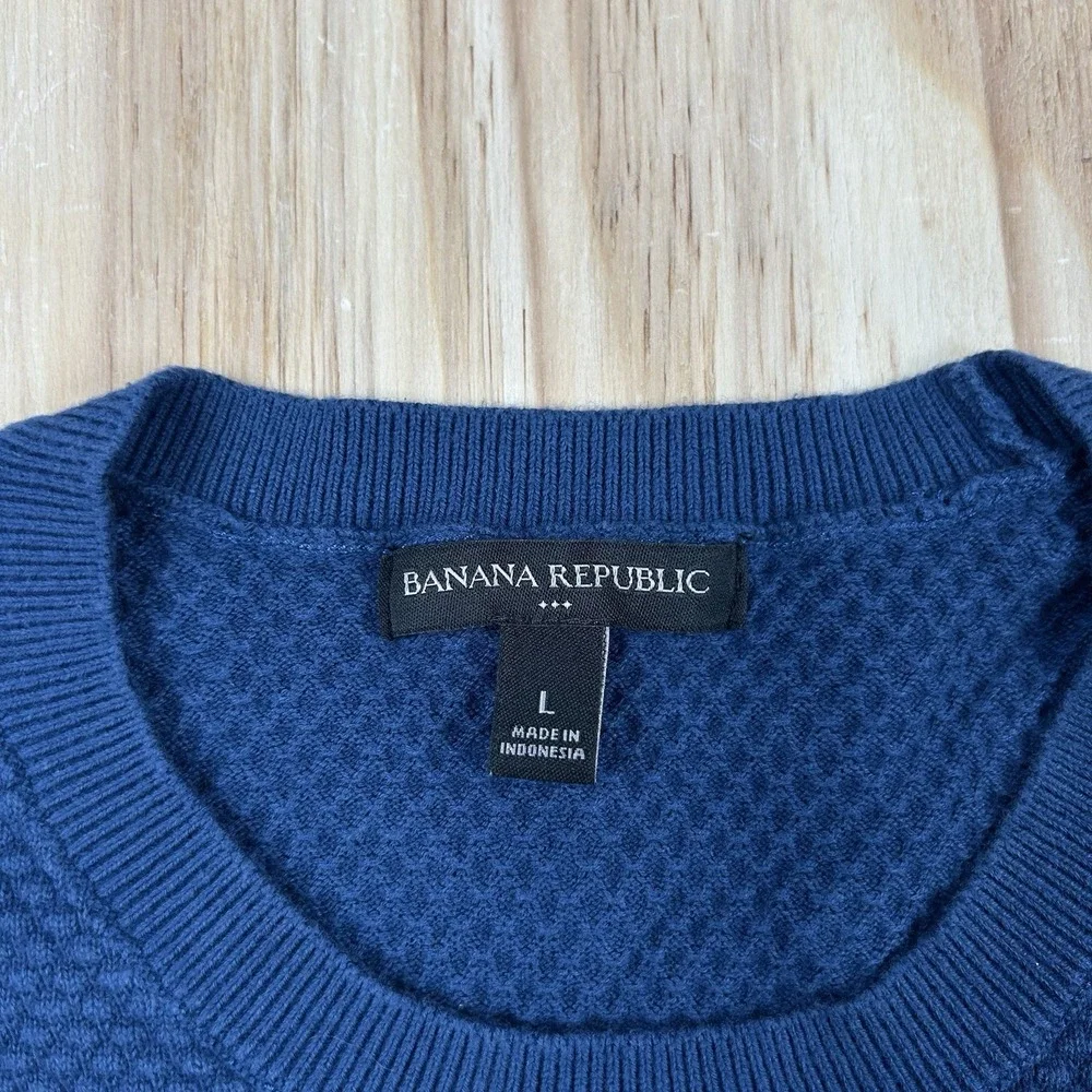 Banana Republic Women's Large Blue Waffle Knit Thermal Sweater Long Sleeve Casua